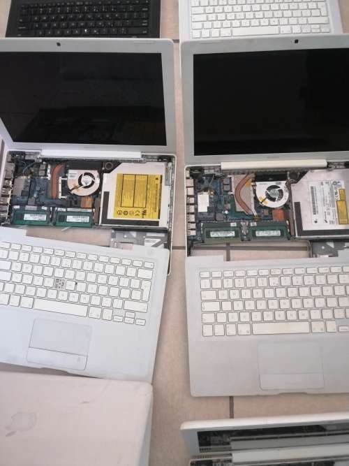 BULK LOT OF NON WORKING APPLE MACBOOKS, LOT OF 7 UNITS IN TOTAL (PLEASE READ)