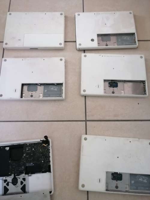 BULK LOT OF NON WORKING APPLE MACBOOKS, LOT OF 7 UNITS IN TOTAL (PLEASE READ)