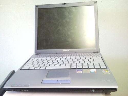 SONY VAIO PENTIUM 4 LAPTOP