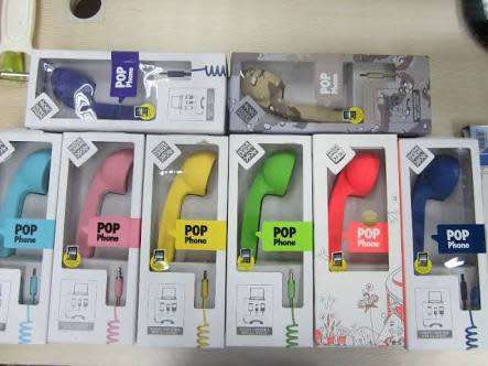 Native Union Retro Pop Up Phone