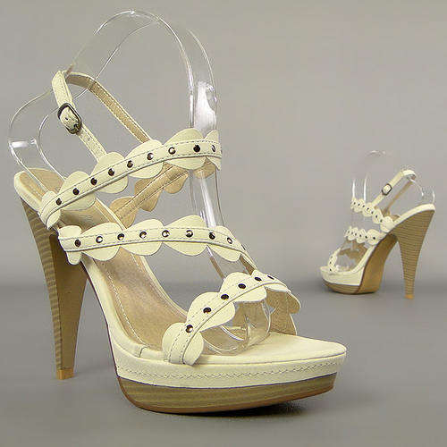 SIZE: 6,5 Sandals - New - (397)