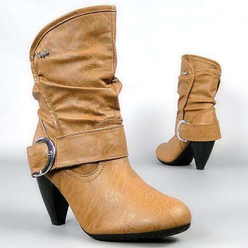 SIZE 5    Boots - New - (401)