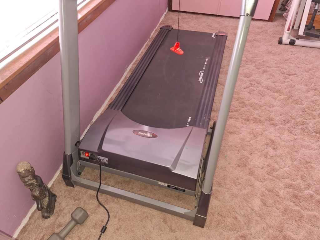 Trojan Executive 600 Treadmill