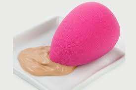 New Beauty Blender Large for that flawless look! Assorted colours- Make ups best Friend!