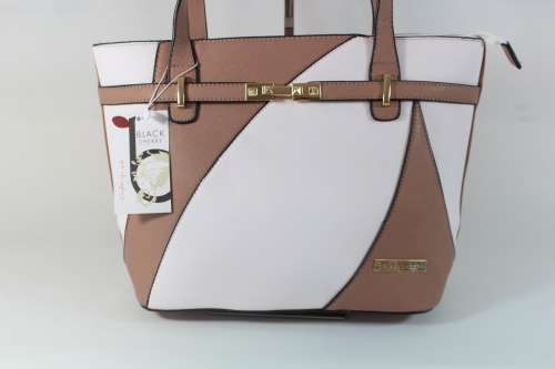 BLACKCHERRY- Gorgeous designer bag- Wear the QUALITY brand everyone recognises!