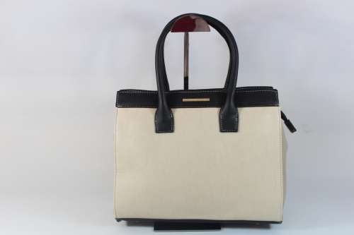 BLACKCHERRY- Gorgeous designer bag- High Quality stunning Handbag