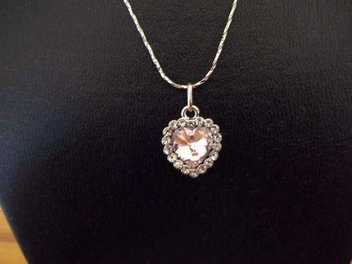 Stunning PINK HEART NECKLACE made with SWAROVSKI ELEMENTS, WHITE GOLD plated 45cm. VALENTINES GIFT!