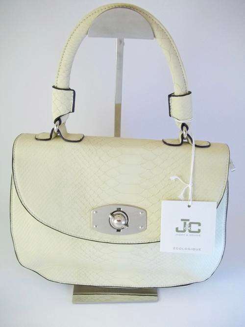 Stunning "JACKY&CELINE" snake print bag in Soft Cream- Luxury Italian Handbag! Step out in Style!