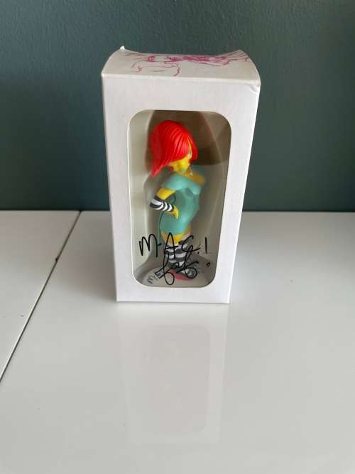 Limited edition M.A.C. x fafi doll