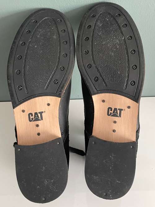 CAT ankle boots - SIZE 7