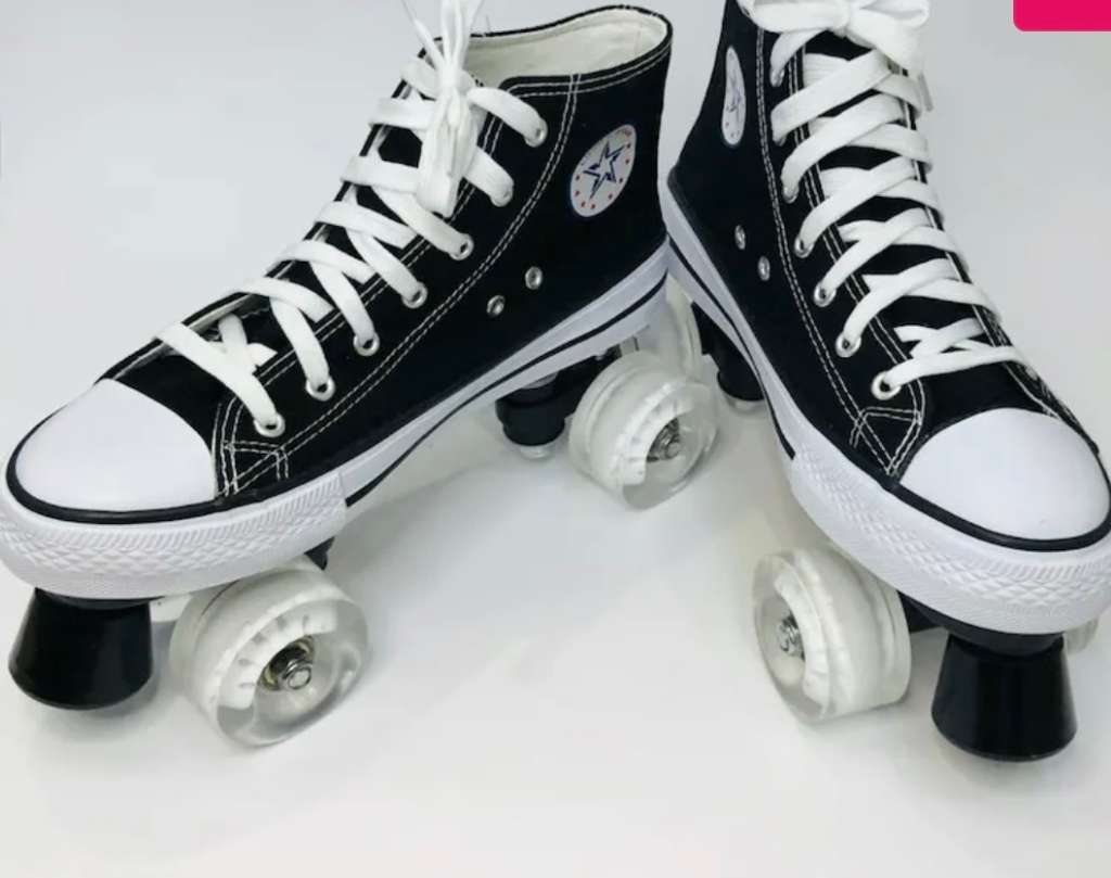 Converse-style Roller skates - size 7