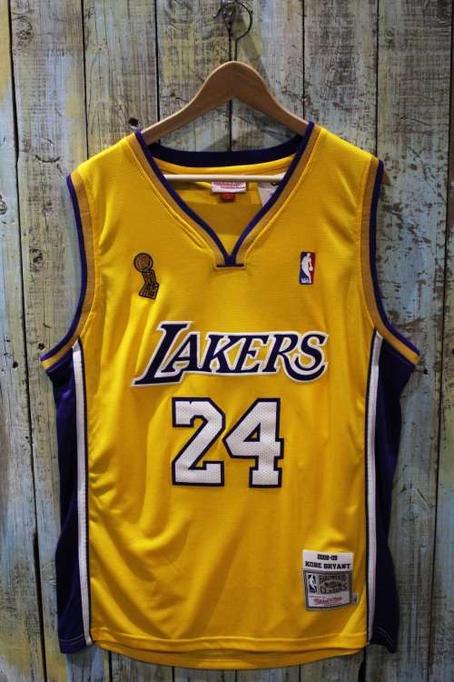 Vintage Lakers Kobe Bryant NBA Jersey
