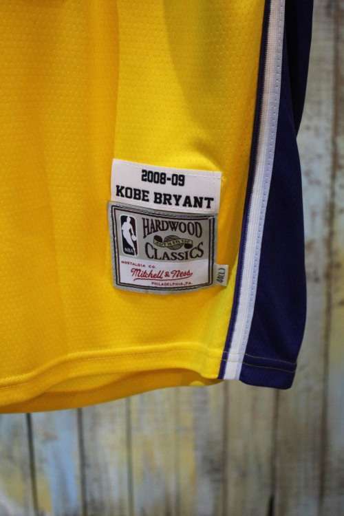 Vintage Lakers Kobe Bryant NBA Jersey