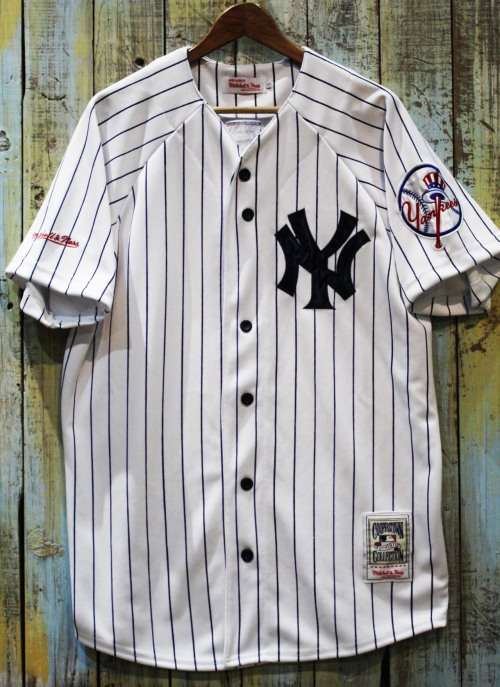 Vintage NY Yankees Baseball Top