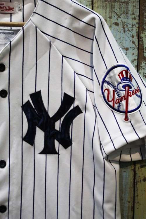 Vintage NY Yankees Baseball Top