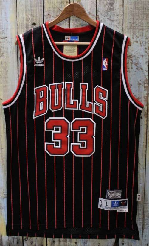 Vintage Chicago Bulls NBA Jersey