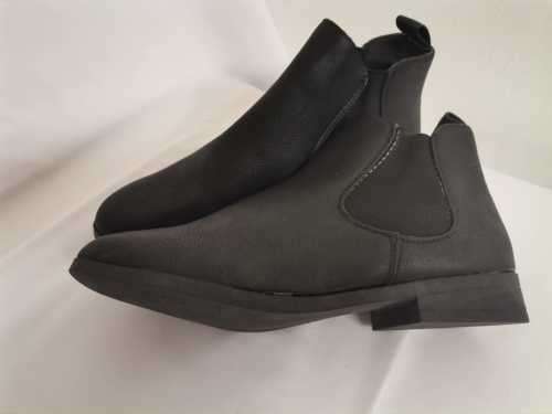 New ladies black adorn ankle boots only size 6