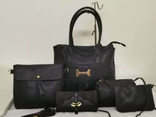 NEW STUNNING 5 PIECE BAGS SET BLACK