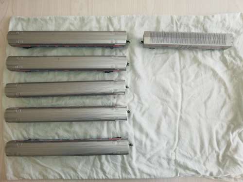 Amtrak set for Spares or Repair (HO)