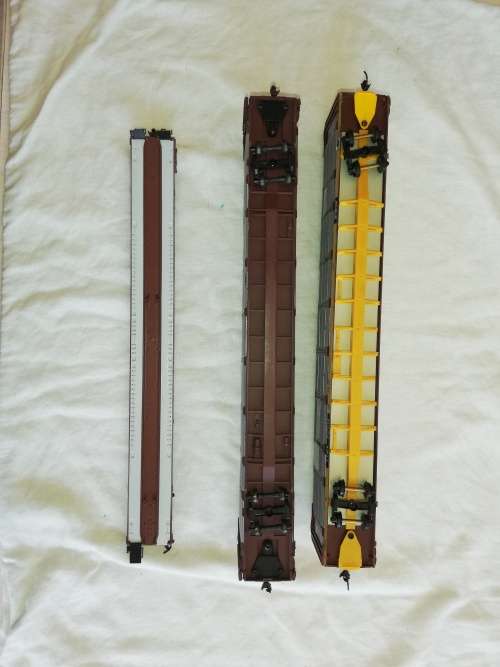 Car and Truck carriers for spares or repairs (HO)