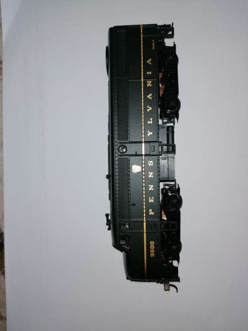Pennsylvania Diesel Locomotive (HO) - Boxed