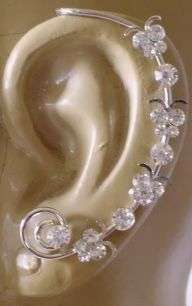 STUNNING EAR CUFF