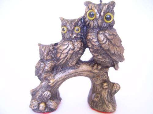 UNUSUAL TRIO OF OWLS  (CANDLE)