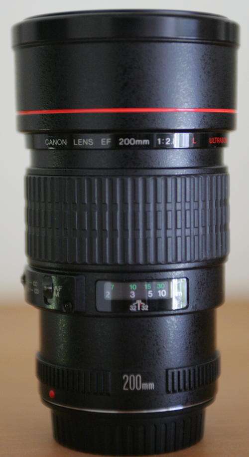 Canon EF 200mm f/2.8 L USM Lens