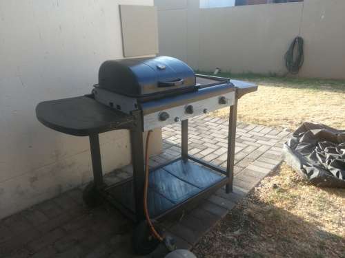 3 burner gas braai