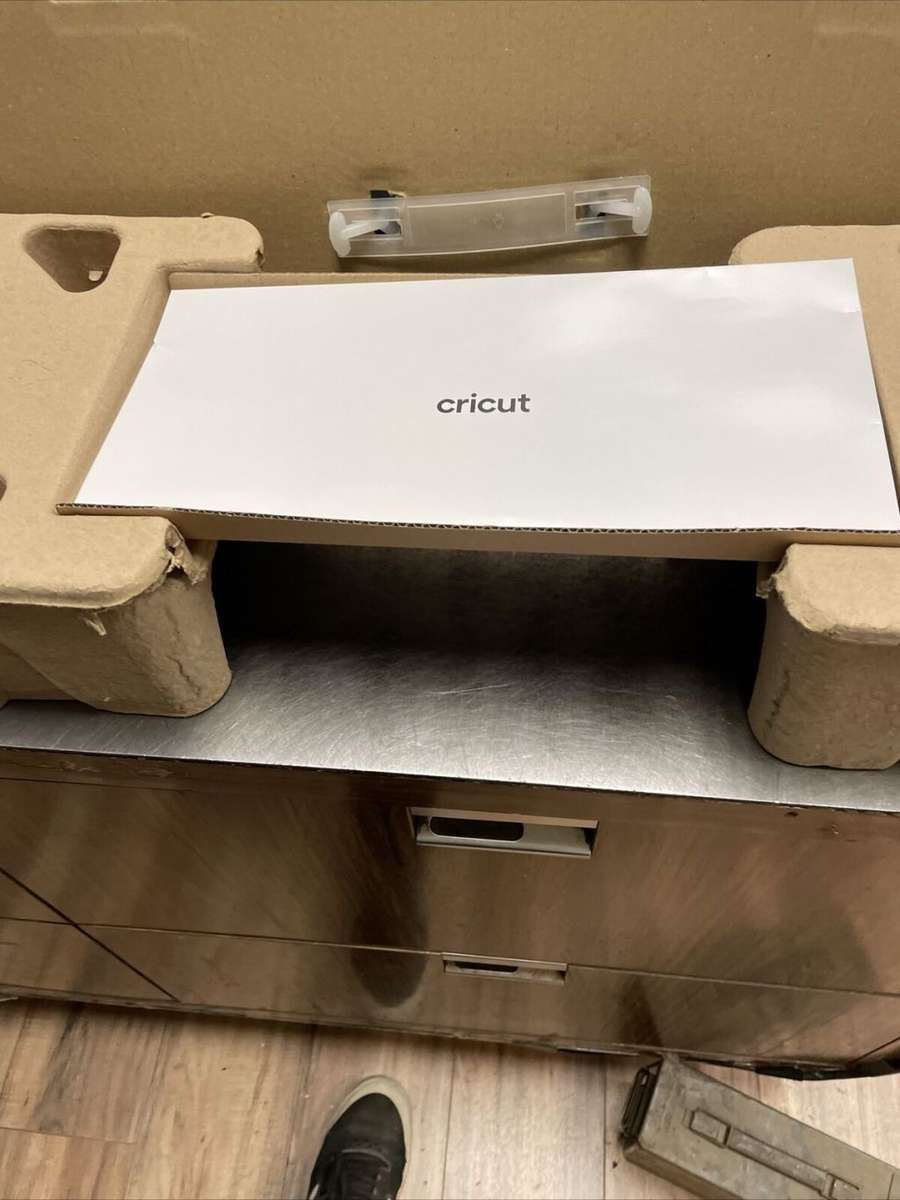 Cricut Maker 3 Die Cutting Machine