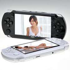 IDEAL CHRISTMAS GIFT 4.3 inch 4GB PMP / P2P + MP5/MP4 Player with Camera - over 3000 games *BARGAIN*