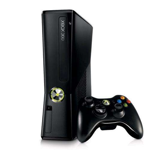 XBox 360 SLIM 4GB + 2 Wireless Controls + 29 XBox 360 Games