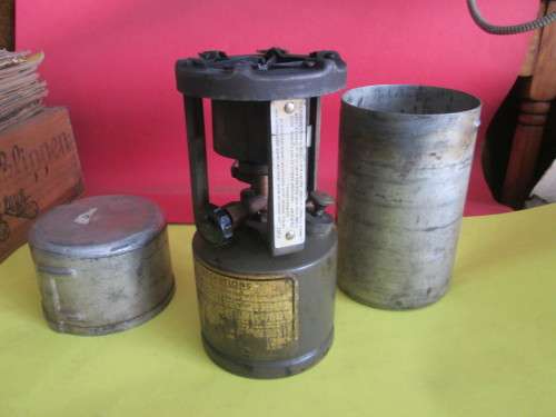 1945 U. S. Coleman military issue primer stove
