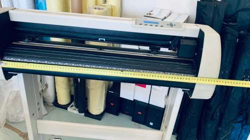 HP DESIGNJET 450 AND VINYL CUTTER/PLOTTERS **LIQUIDATION STOCK88