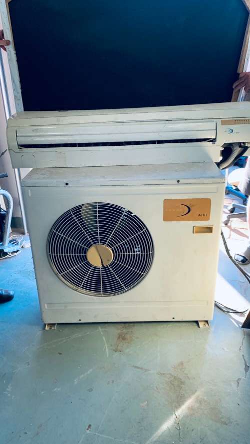AIRCON SPLIT UNITS - LOT - LIQUIDATION STOCK