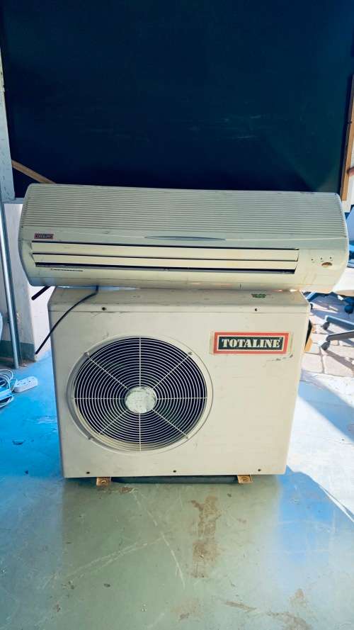 AIRCON SPLIT UNITS - LOT - LIQUIDATION STOCK