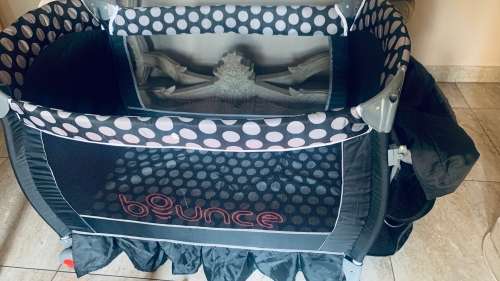 Bounce Baby Camper Cot FREE SHIPPING