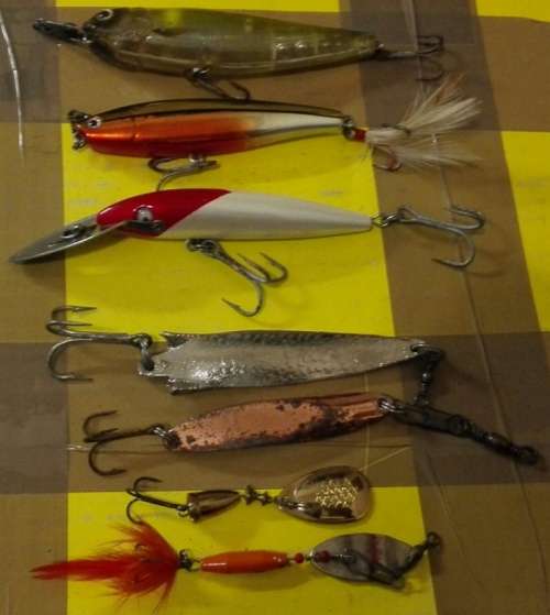 Fishing Goodies All For One Bid