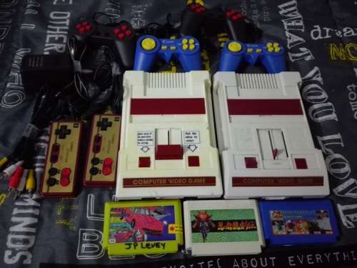 2 x Family Computer 8-bit Retro TV Console +Games