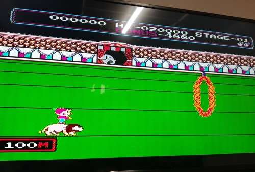 VINTAGE TV GAME INCLUDES CARTRIDGES