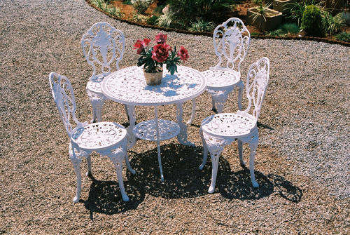 4 Seater Cast Aluminium Garden Furniture Set!!