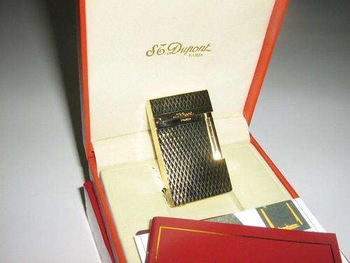 ST DUPONT lighter