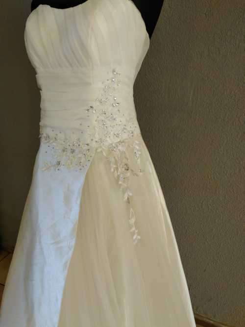 Wedding Dress Off-white satin & mesh detail