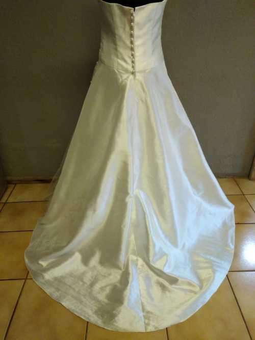 Wedding Dress Off-white satin & mesh detail