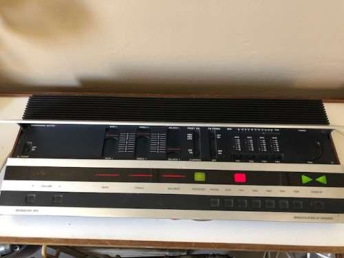 BANG&OLUFSEN OF DENMARK  AMPLIFIER-TUNER BEOMASTER 1900