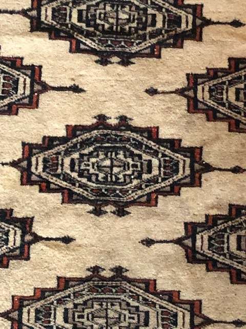 VINTAGE PERSIAN CARPET