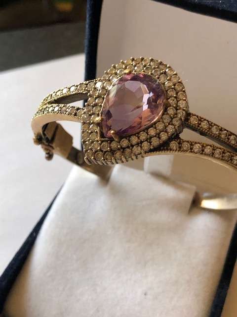 STUNNING UNIQUE VINTAGE STERLING SILVER LARGE AMETHYST BANGLE