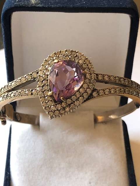 STUNNING UNIQUE VINTAGE STERLING SILVER LARGE AMETHYST BANGLE