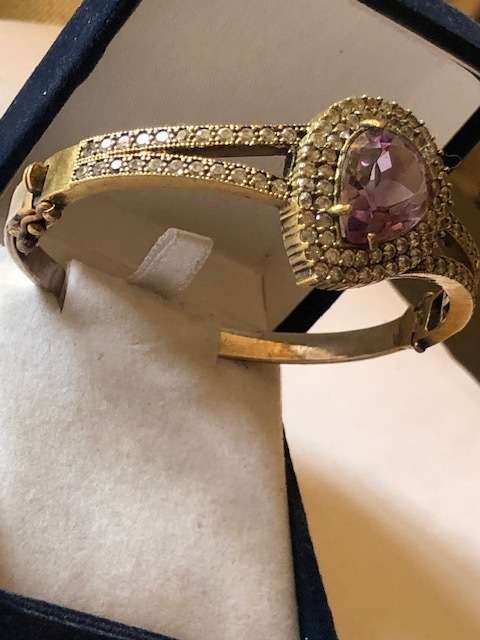 STUNNING UNIQUE VINTAGE STERLING SILVER LARGE AMETHYST BANGLE