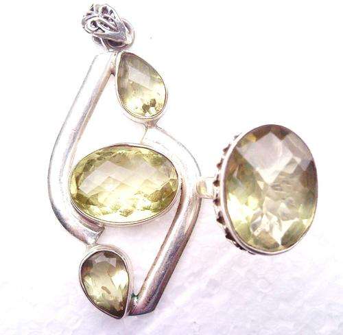 XQUISITE YELLOW CITRINE RING & PENDANT JEWELRY SET